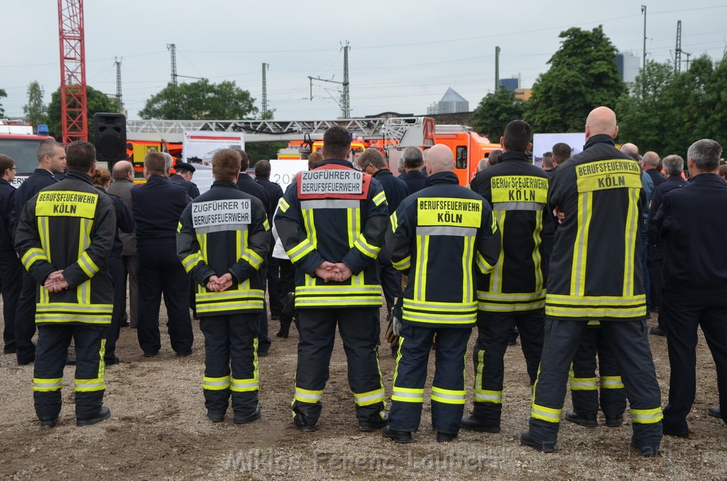 Erster Spatenstich Neues Feuerwehrzentrum Koeln Kalk Gummersbacherstr P091.JPG - Miklos Laubert